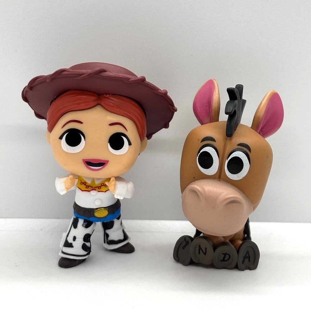 New Toy Story 5 Action Figurines, Jessie & Bullseye